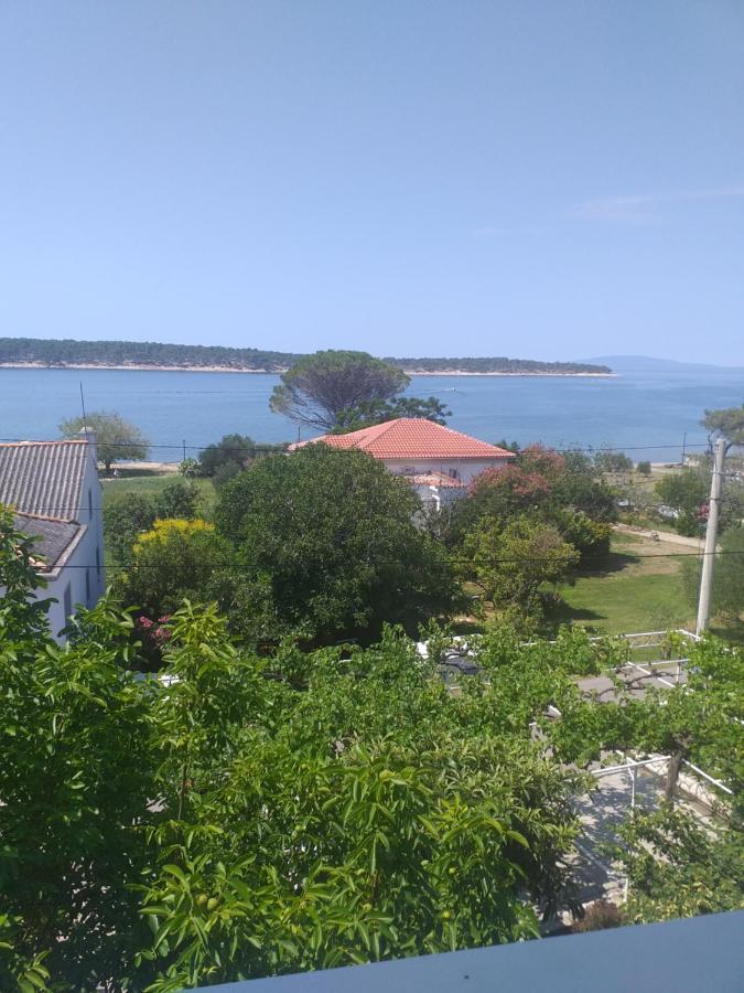 Guest House Silvia Rab Town Esterno foto